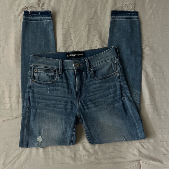 Express Women’s Denim Jeans - Picture 1 of 11
